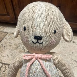 Cuddles + kind  Mia the dog 🐶 20 “